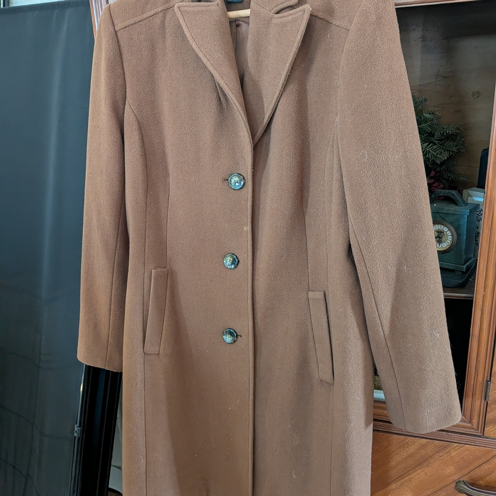 Pendleton - Elegant Brown Women's Coat